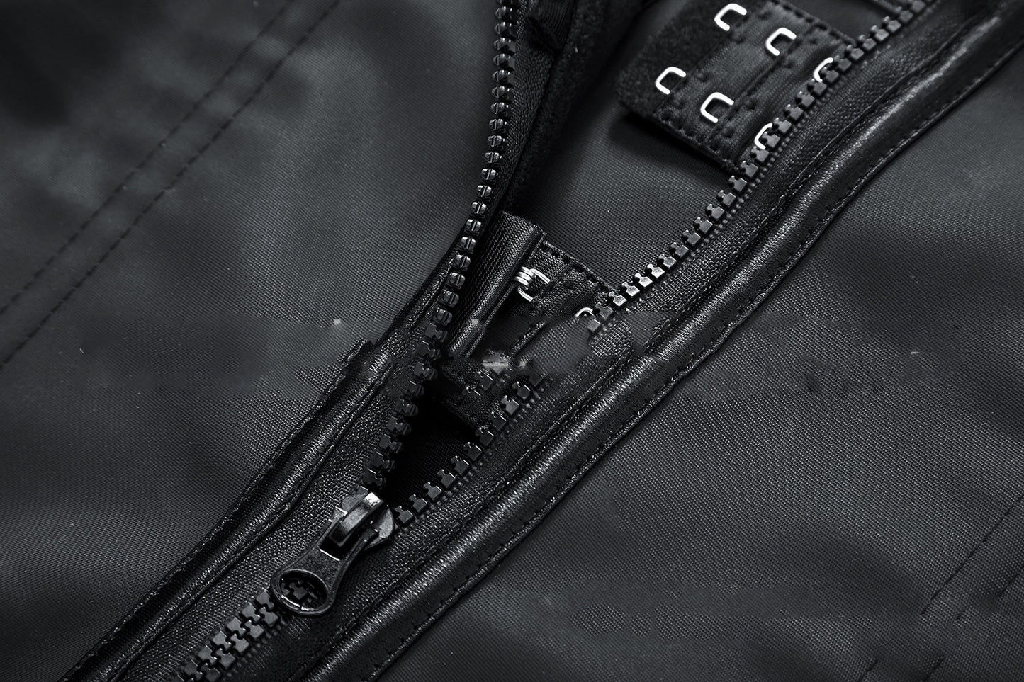 Women's Latex Shapewear Abdomen Belt - Leverage On Heroes Women Store