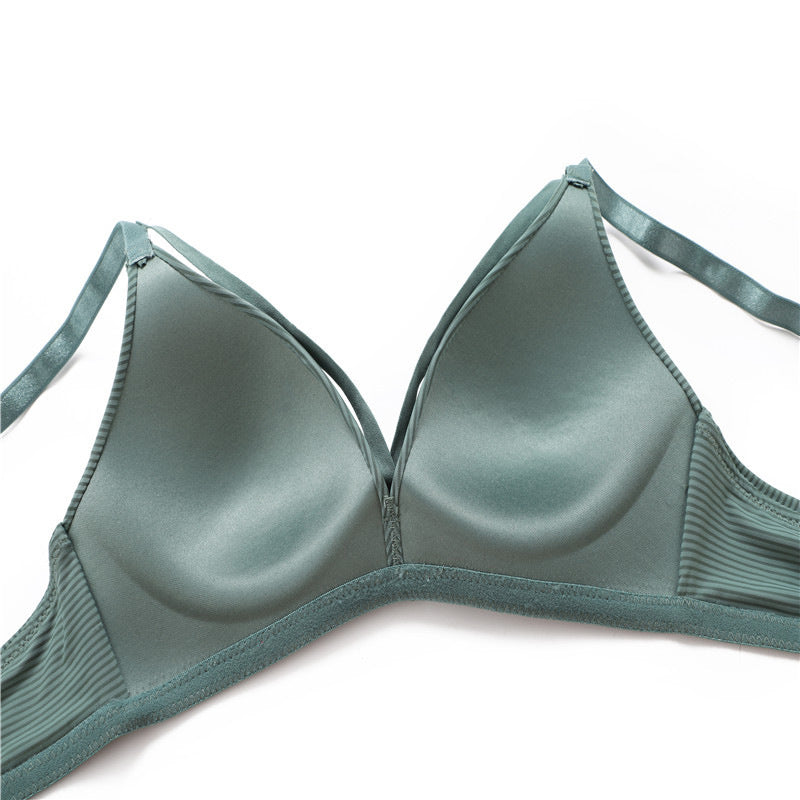 Girls seamless, comfortable, ultra-thin, gathered triangle cup no steel ring bra - Leverage On Heroes Women Store